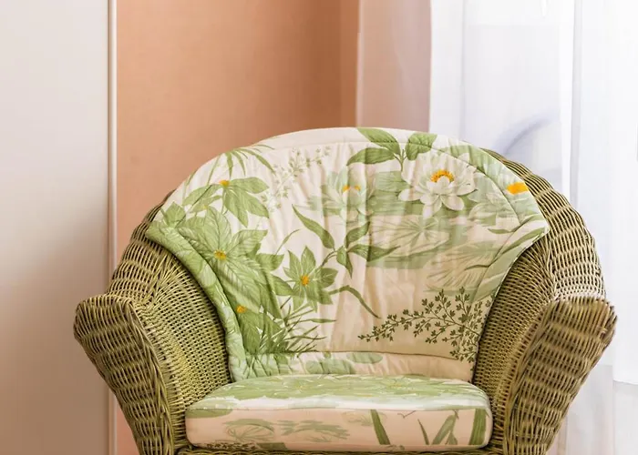 Old Town Bonbonniere شقة بورديغيرا